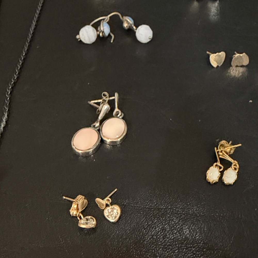 Necklace and Earring Sets - Lot of 12 items - Picture 2 of 9